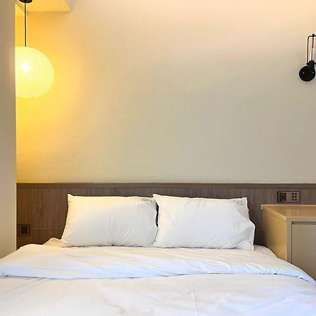 Hermit Dorm Taipeh Exterior foto